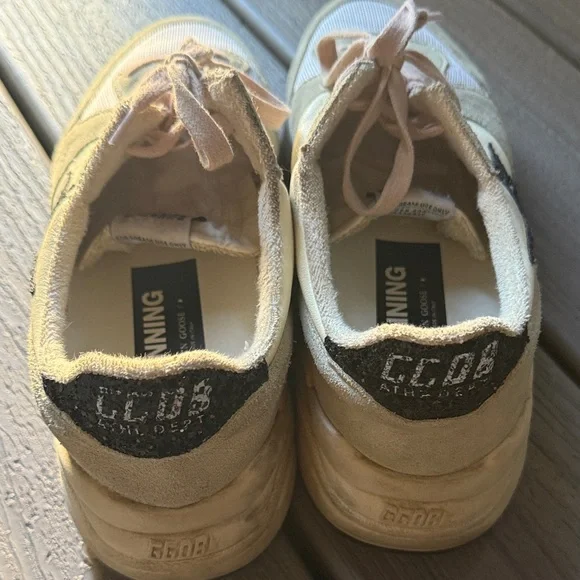 Golden Goose Running Beige and Black Star Sneakers Size 41 Like New!